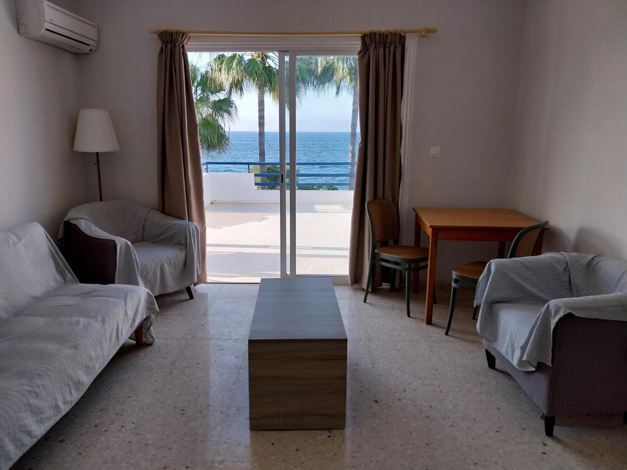 Amalia Apartments Polis Phòng bức ảnh